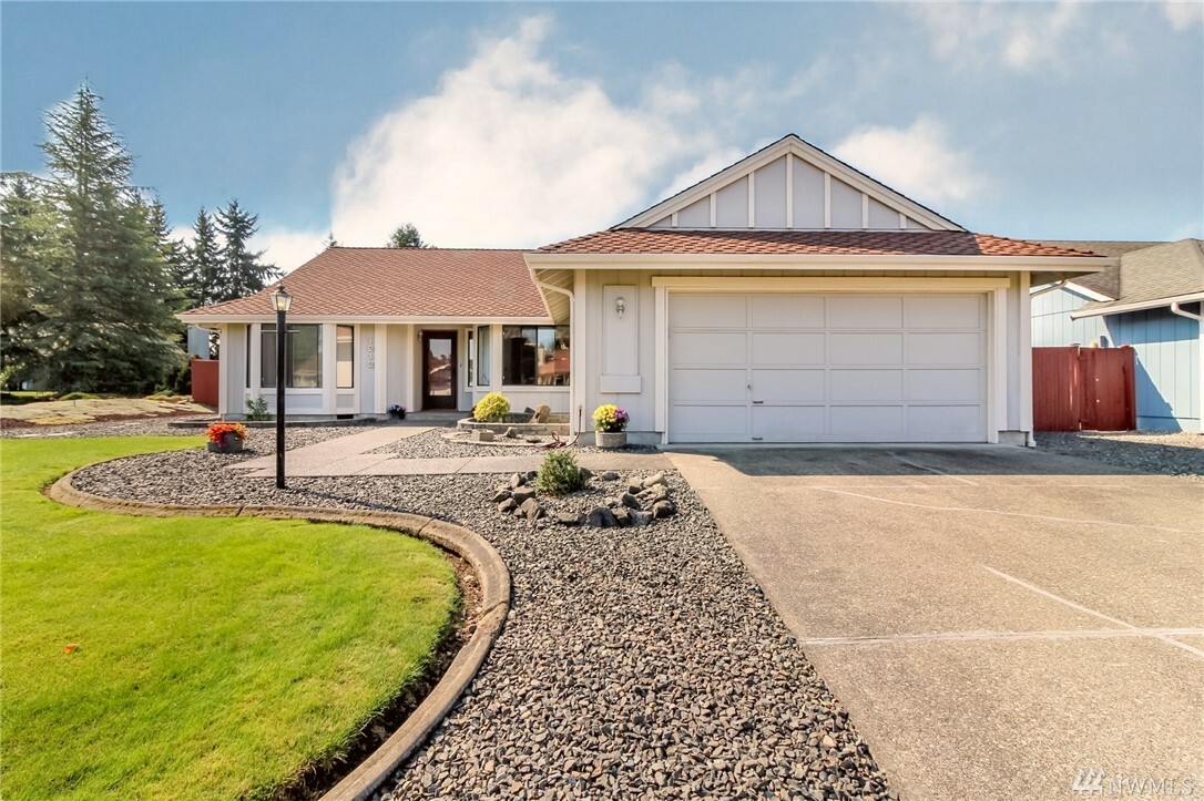 Property Photo: 1212 133rd St S WA 98444