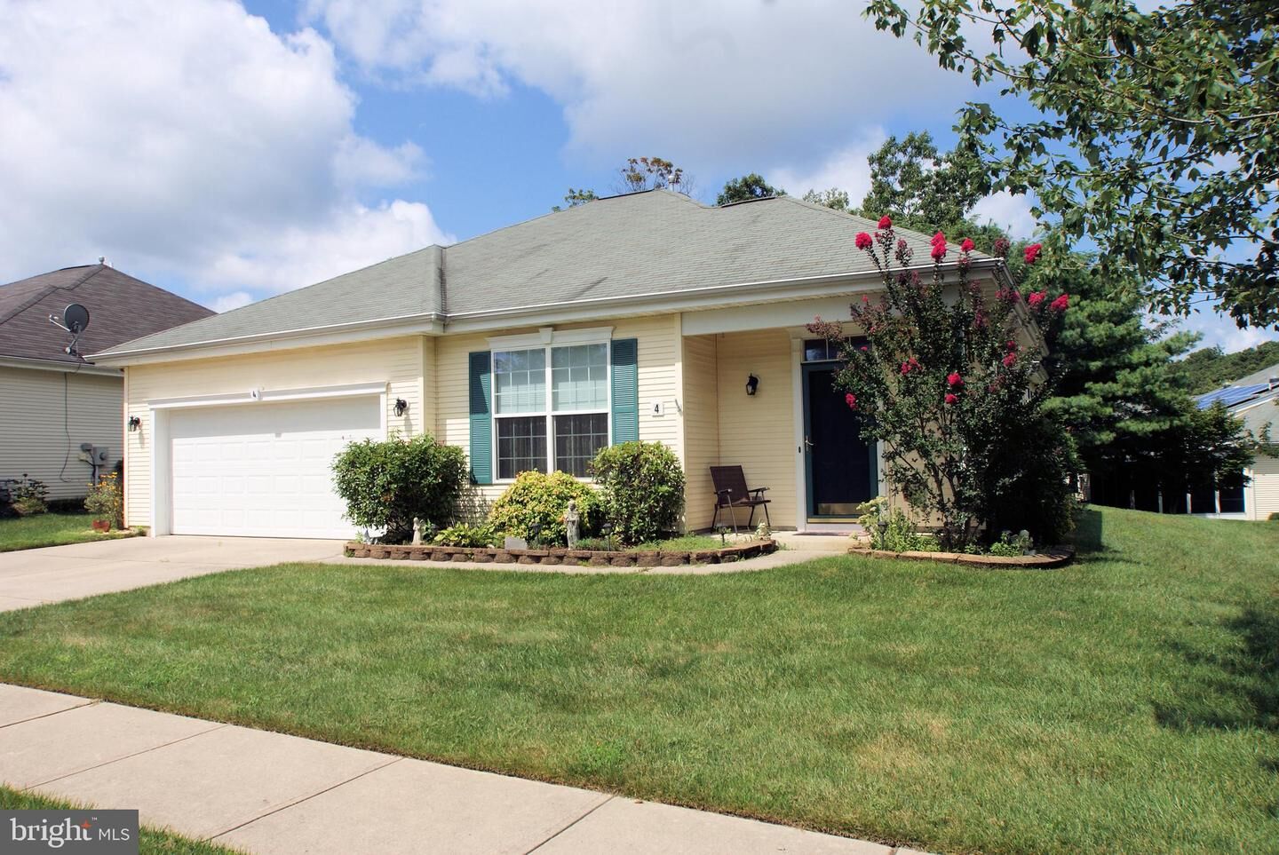 Property Photo:  4 Pelican  NJ 08087 
