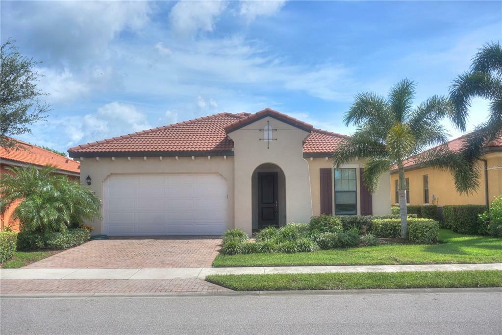 Property Photo: 23888 Waverly Circle FL 34293
