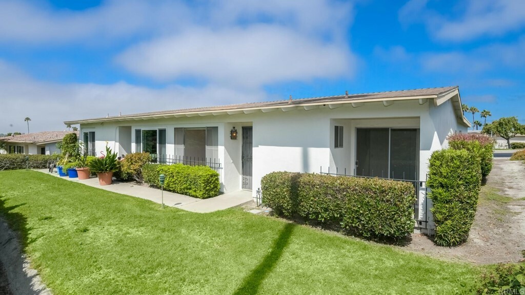 Property Photo: 3890 Vista Campana S 89 CA 92057