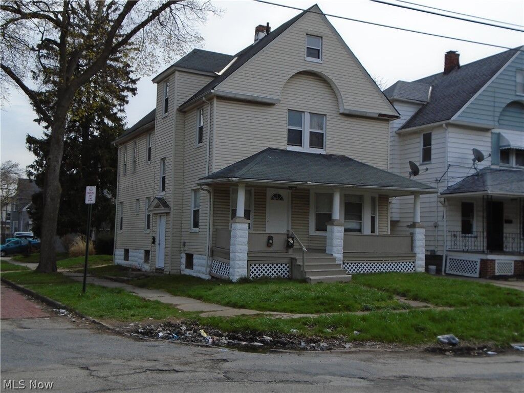 Property Photo:  2097 W 98th Street  OH 44102 