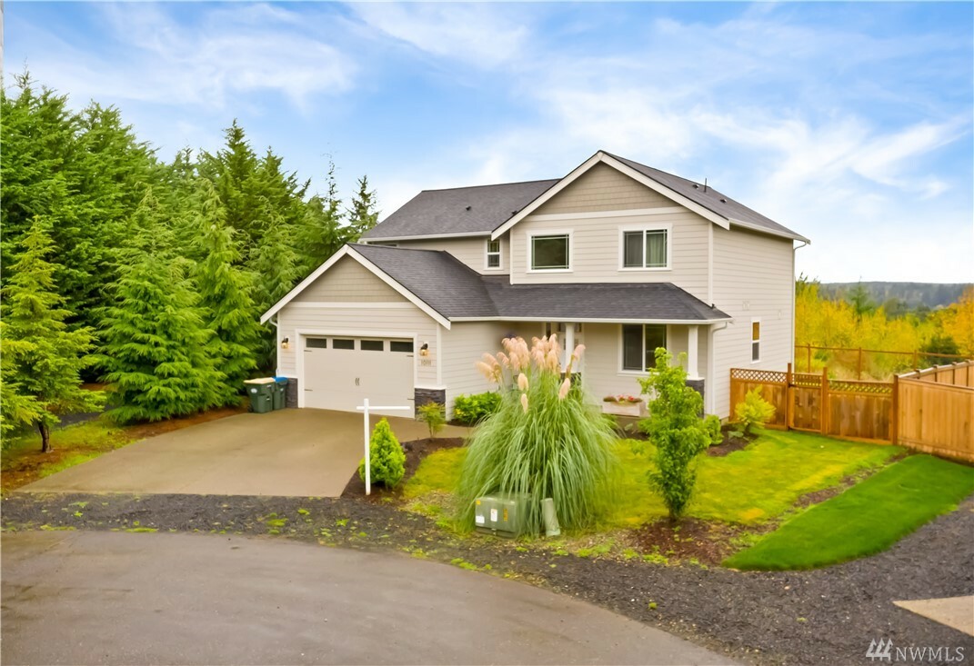 Property Photo:  10111 Albany Park Lane SW  WA 98579 