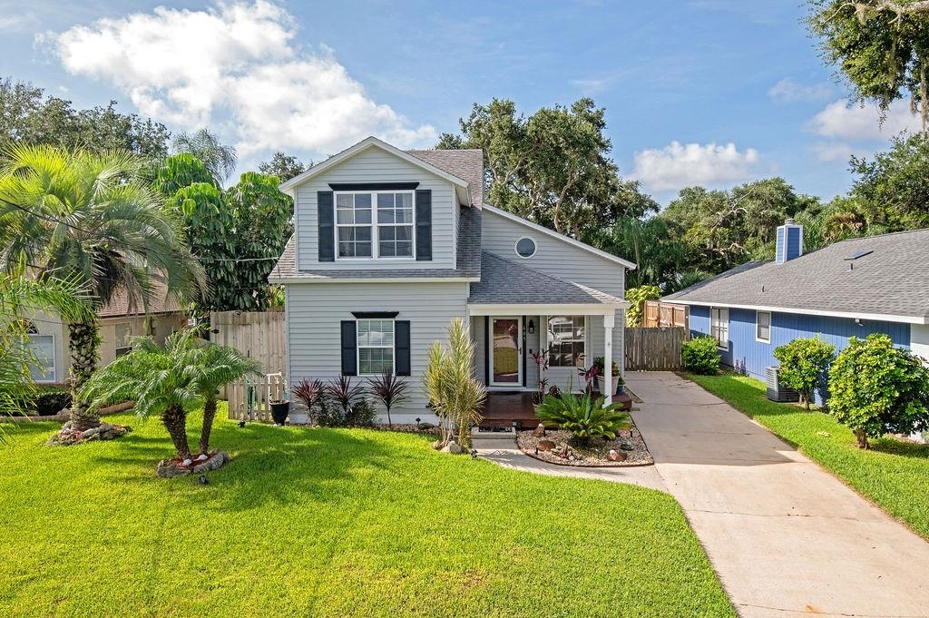 Property Photo:  605 11th Street  FL 32080 