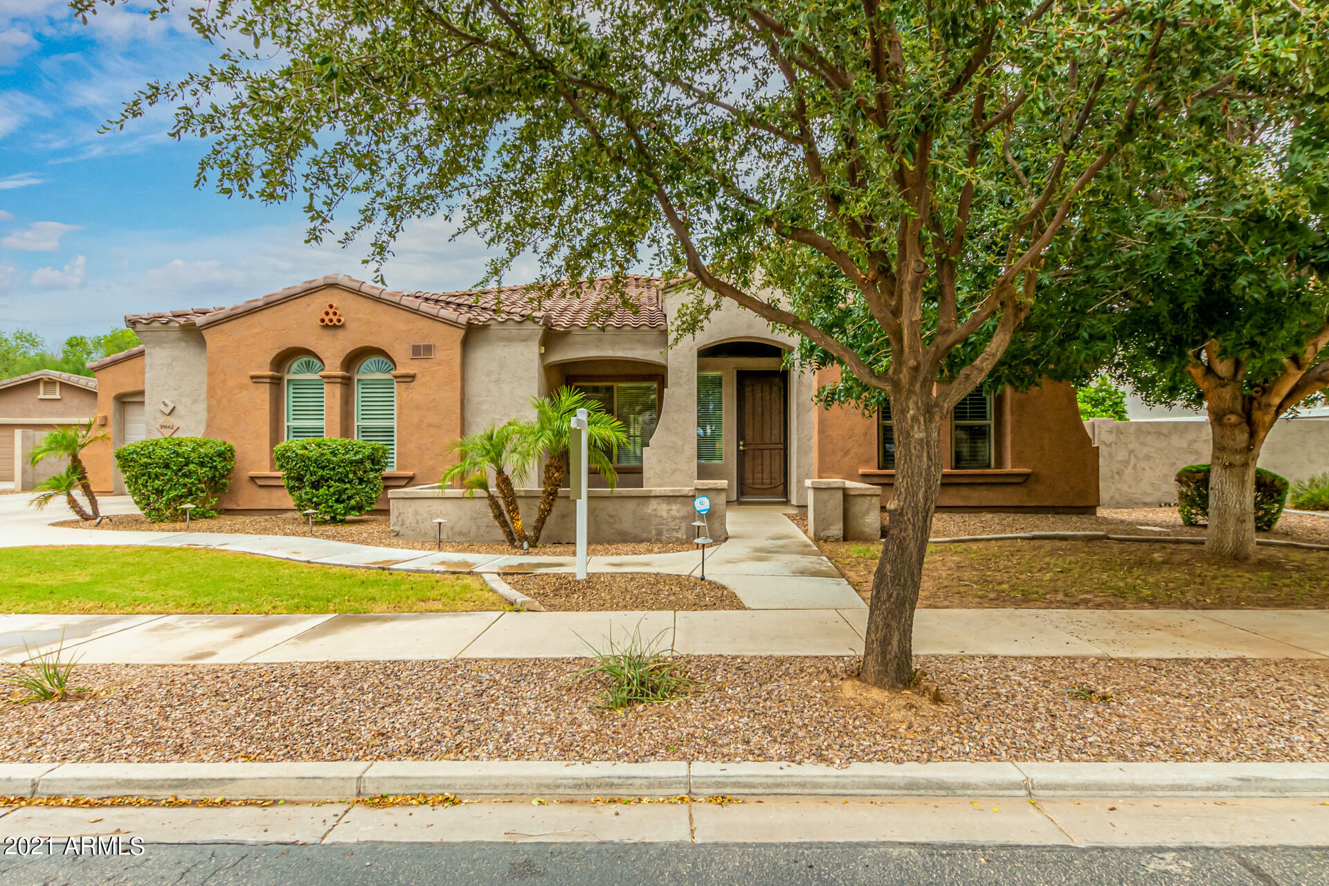 Property Photo:  18662 E Apricot Lane  AZ 85142 