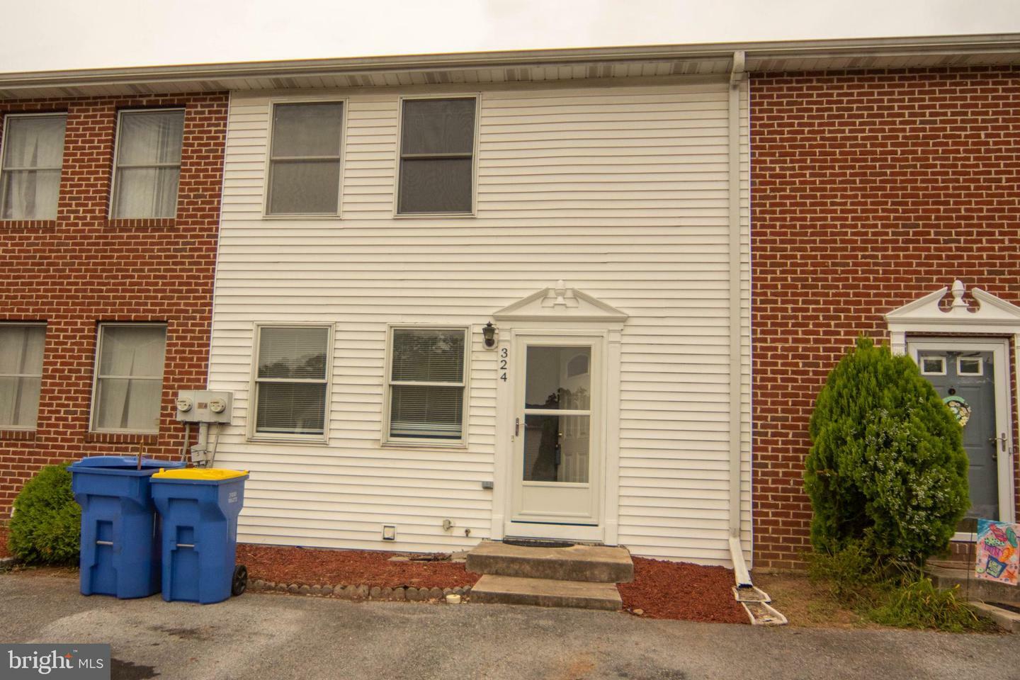 Property Photo:  324 Lincoln Avenue  PA 17111 