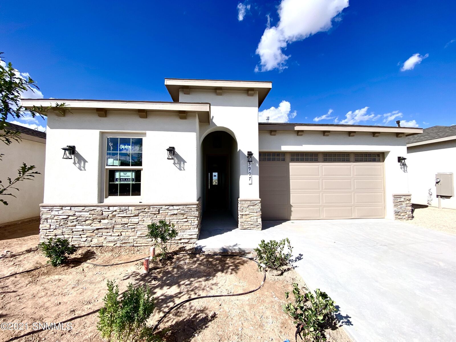 Property Photo: 3907 San Marino Road NM 88012