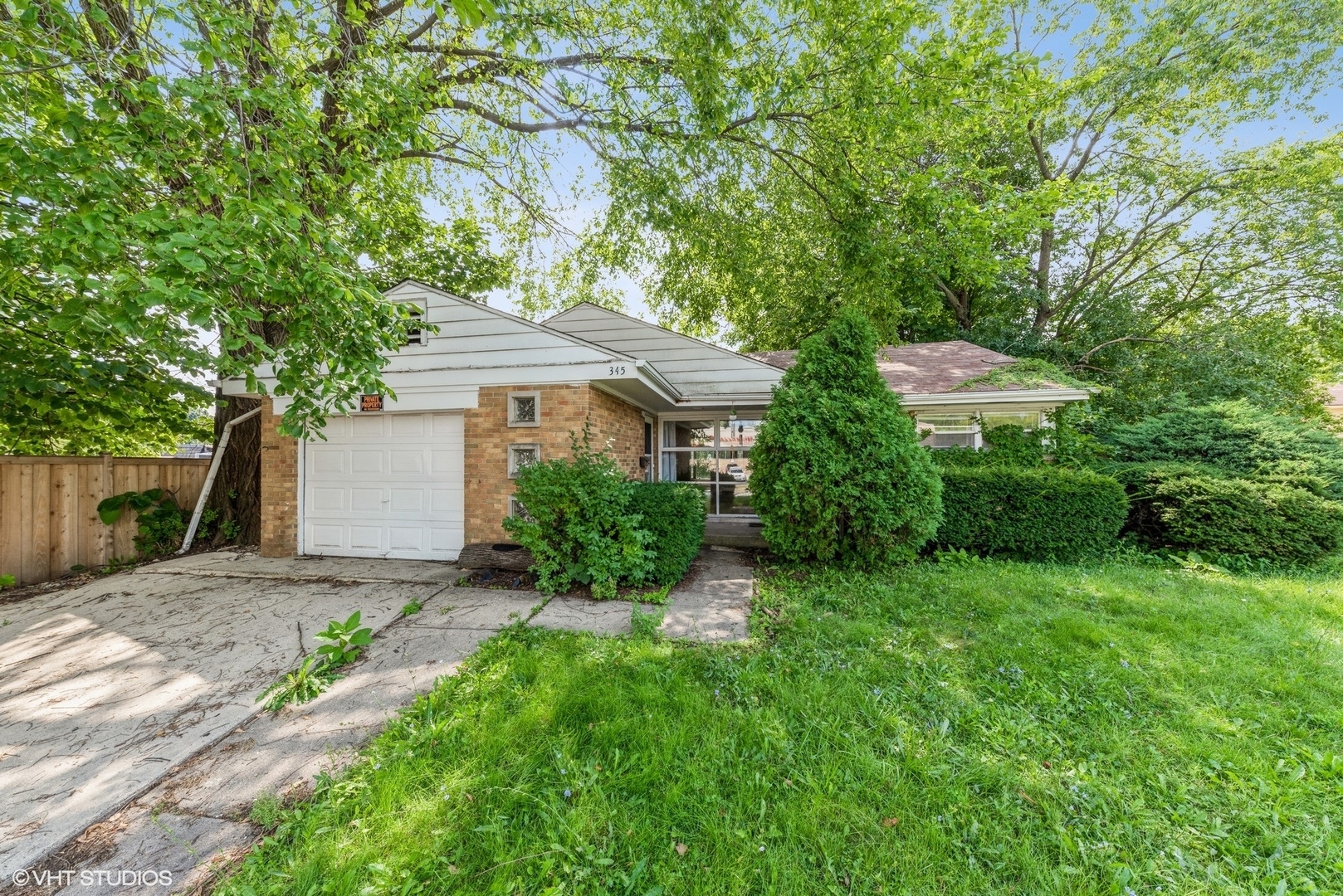 Property Photo:  345 E Palatine Road  IL 60067 