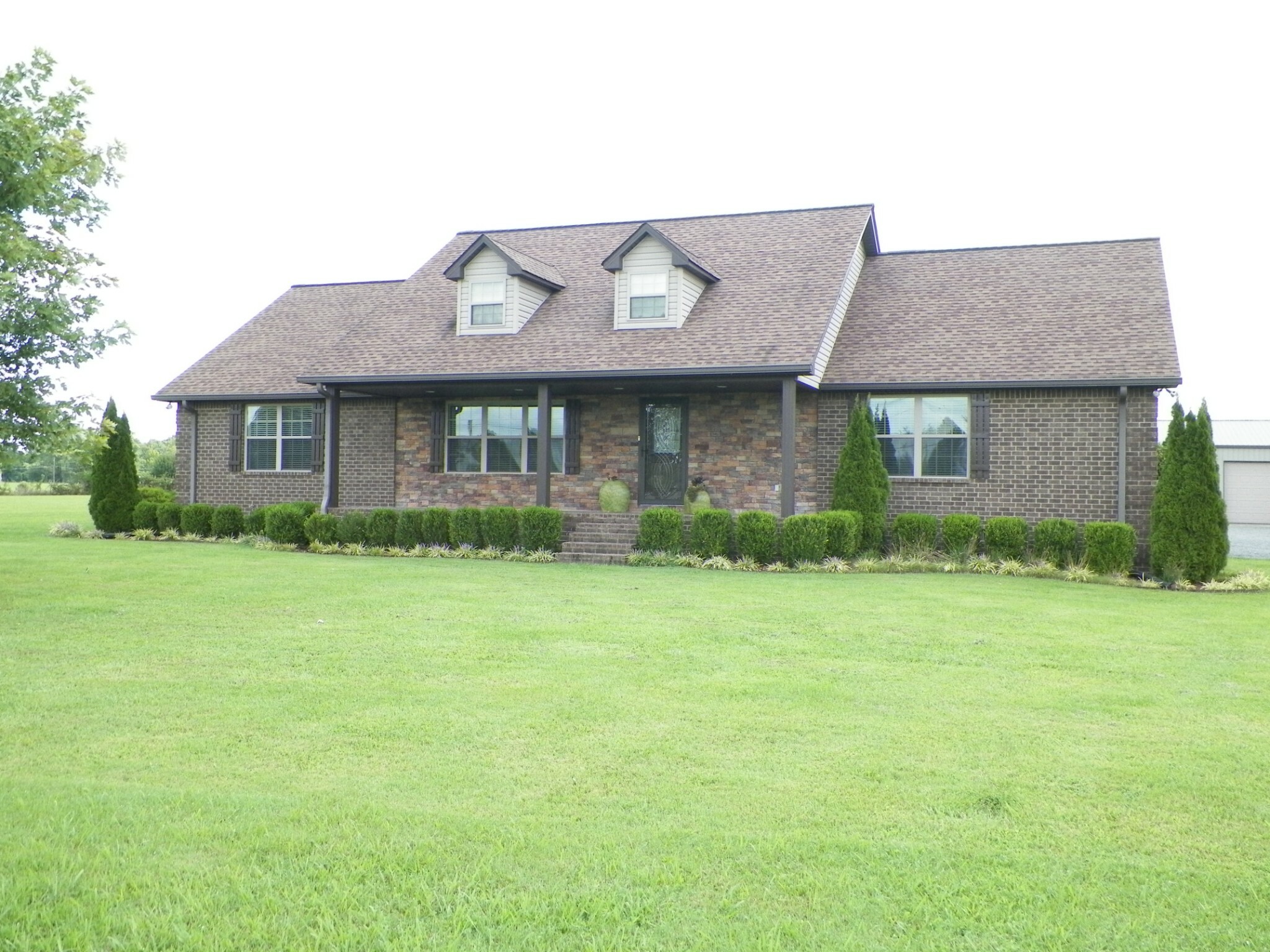 Property Photo: 1888 Scottsville Rd TN 37083