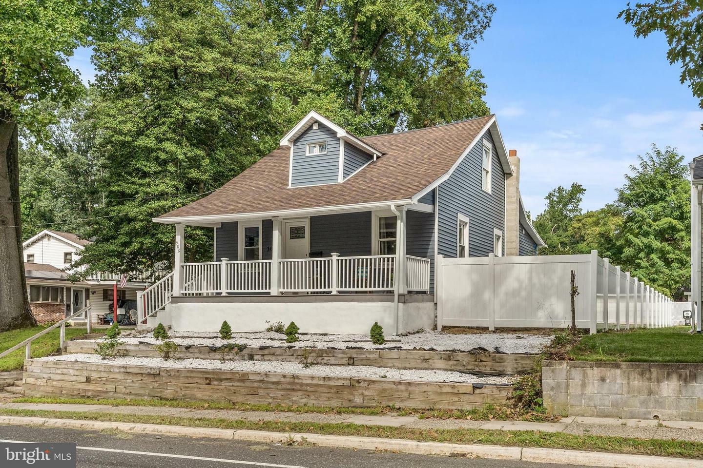 Property Photo:  305 W Clements Bridge Road  NJ 08078 