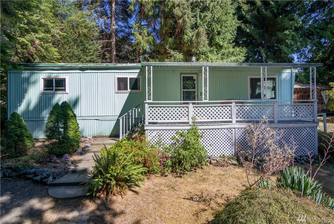 Property Photo:  301 Appaloosa Dr  WA 98320 