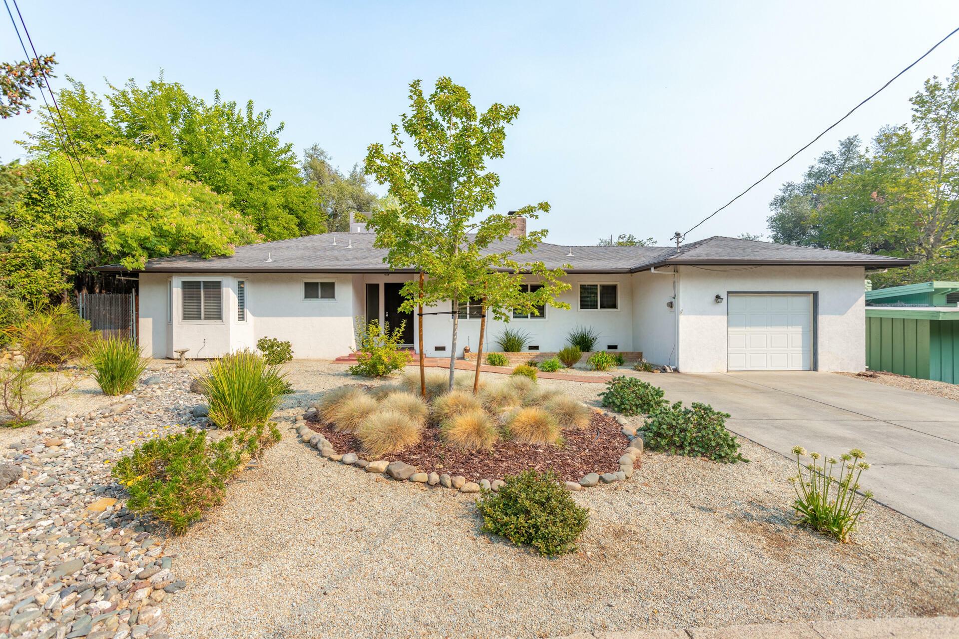 Property Photo:  2910 Pioneer Drive  CA 96001 