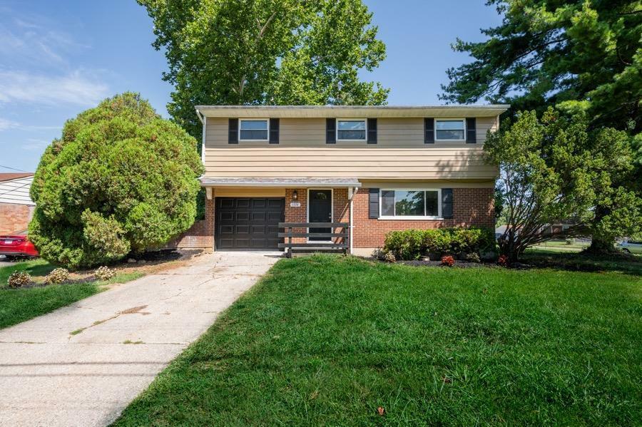 Property Photo:  1726 Hudepohl Ln  OH 45231 