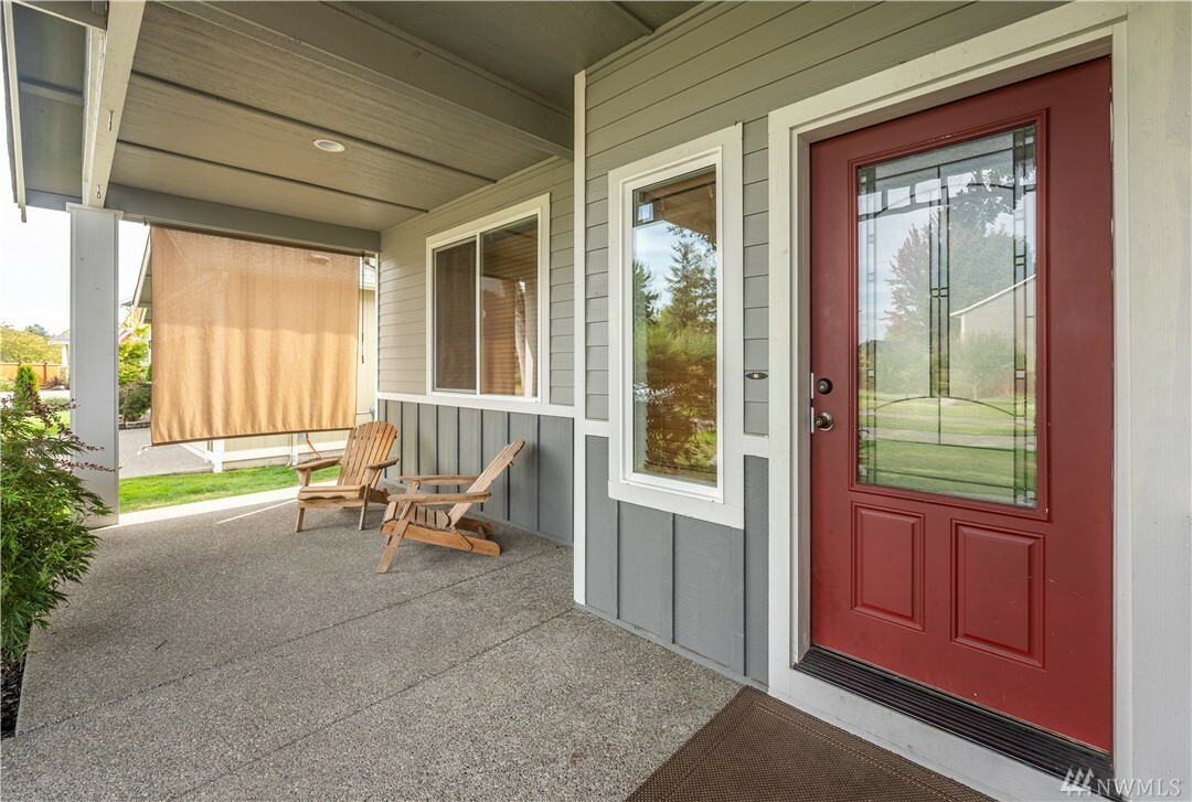 Property Photo: 2810 185 St Ct E WA 98445