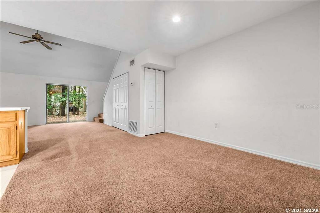 Property Photo:  5249 SW 97th Drive  FL 32608 