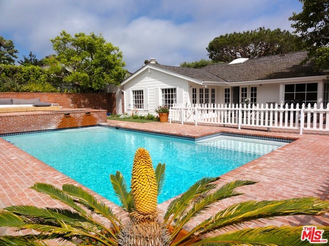 Property Photo: 29261 Sea Lion Pl CA 90265