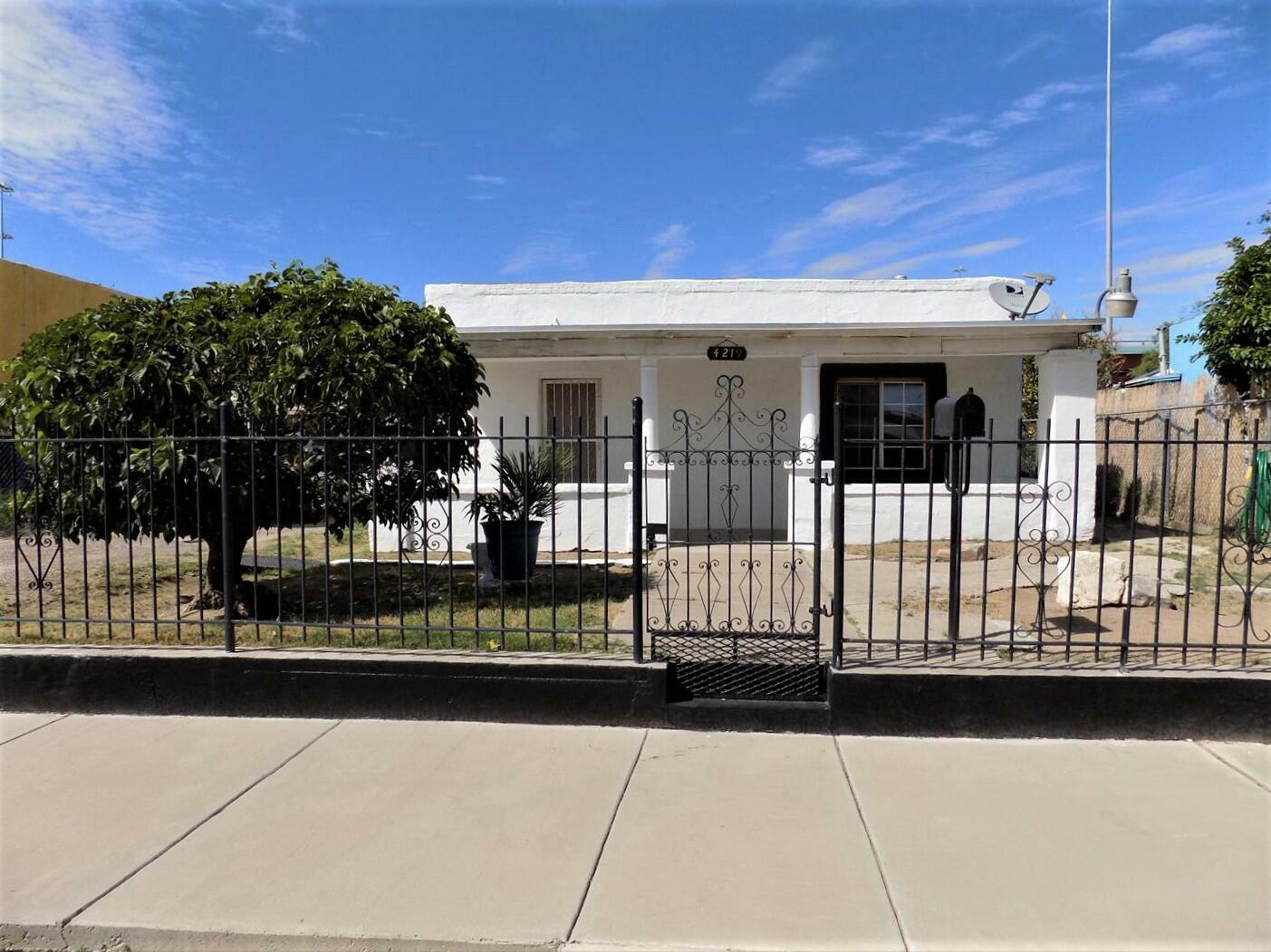 4219 Durazno Avenue  El Paso TX 79905 photo