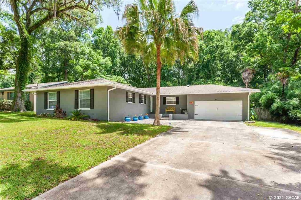 Property Photo:  2423 NW 67th Terrace  FL 32606 