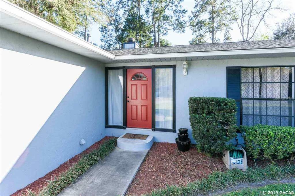 Property Photo:  4607 NW 31st Avenue  FL 32606 