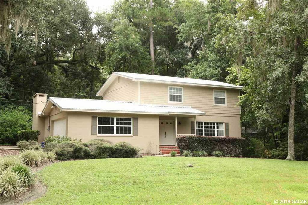 Property Photo:  1925 NW 27th Terrace  FL 32605 