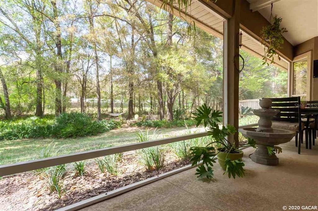 Property Photo:  9845 SW 37th Road  FL 32608 