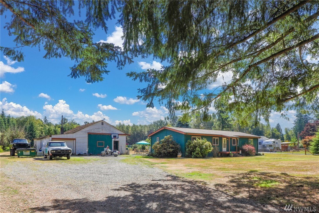 Property Photo:  3287 Butler Creek Rd  WA 98284 