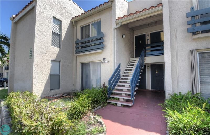 Property Photo: 5324 NE 6th Ave A23 FL 33334