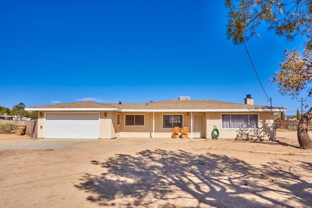 Property Photo: 18674 Westlawn Street CA 92345