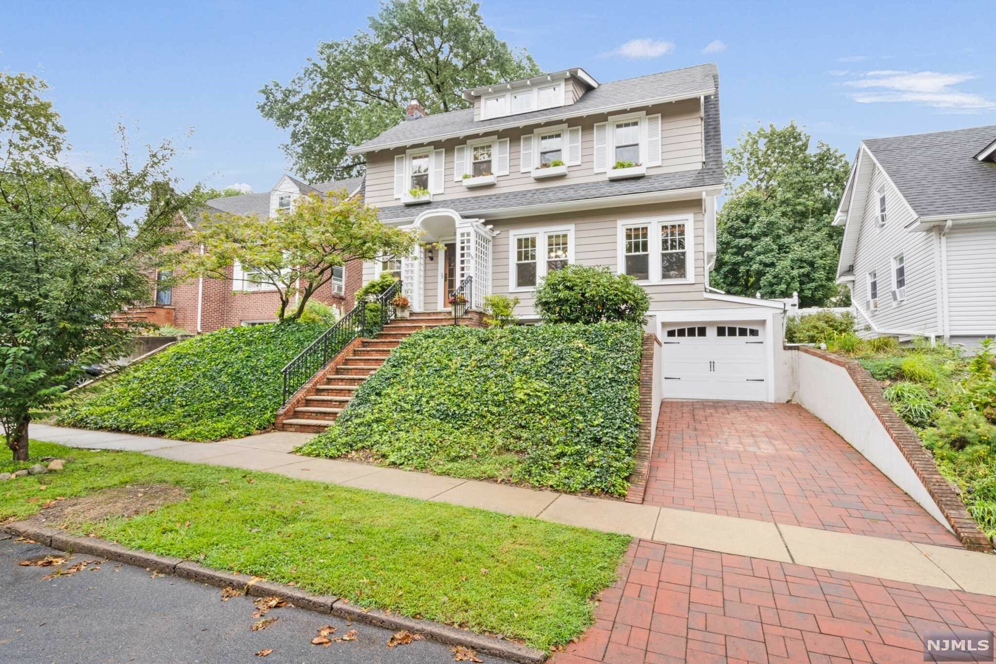 Property Photo:  295 Carmita Avenue  NJ 07070 