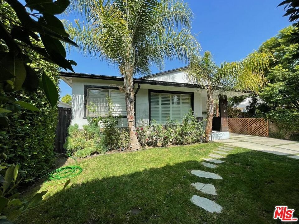 Property Photo:  12441   Greene Ave  CA 90066 