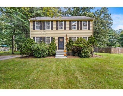 Property Photo: 7 Roberta Rd MA 02067
