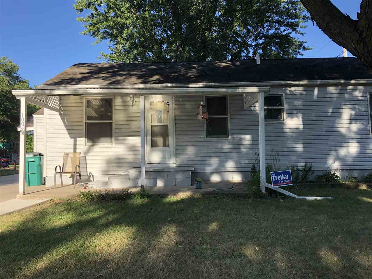 Property Photo:  1004 Jones Road  IA 50707 