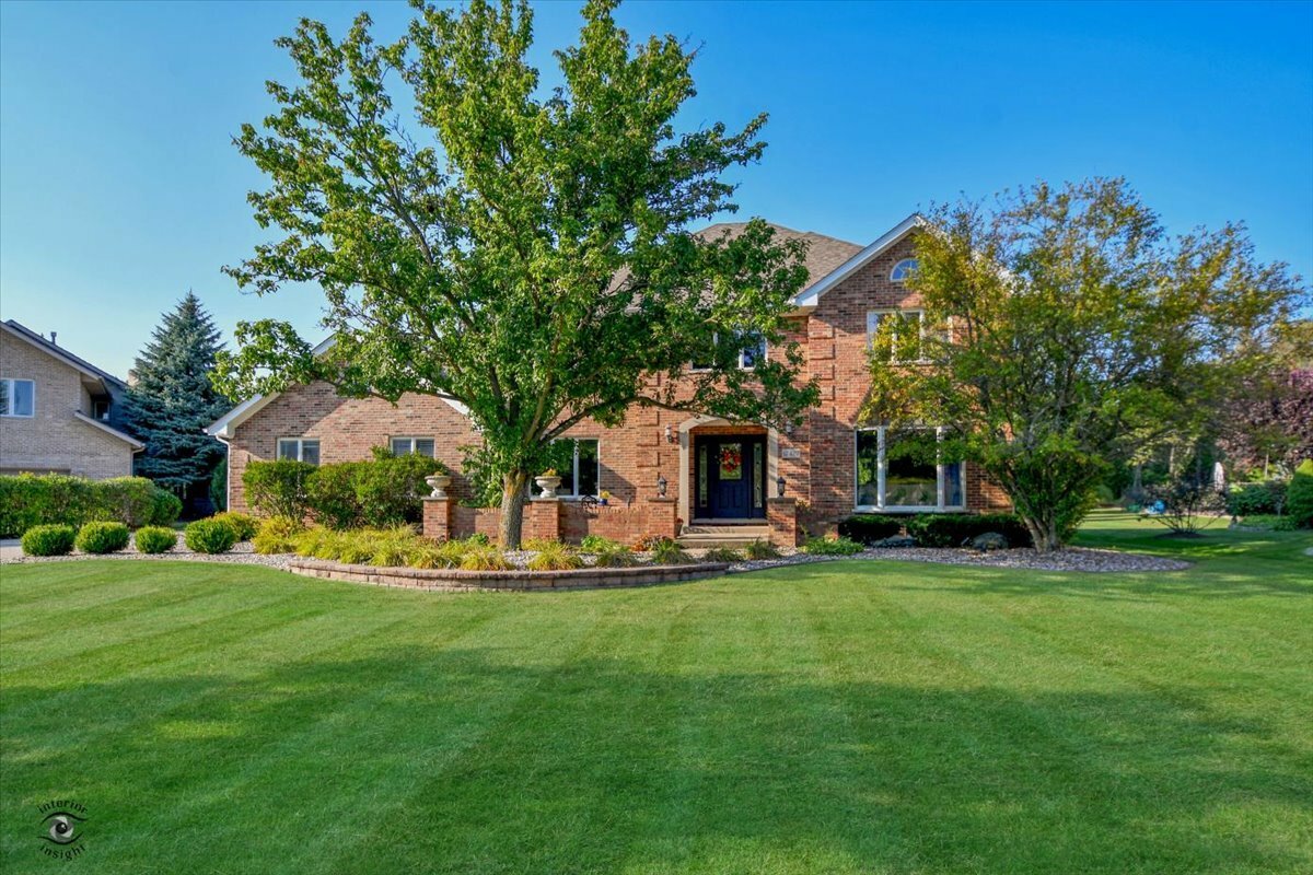 Property Photo:  12422 Lake View Drive  IL 60467 