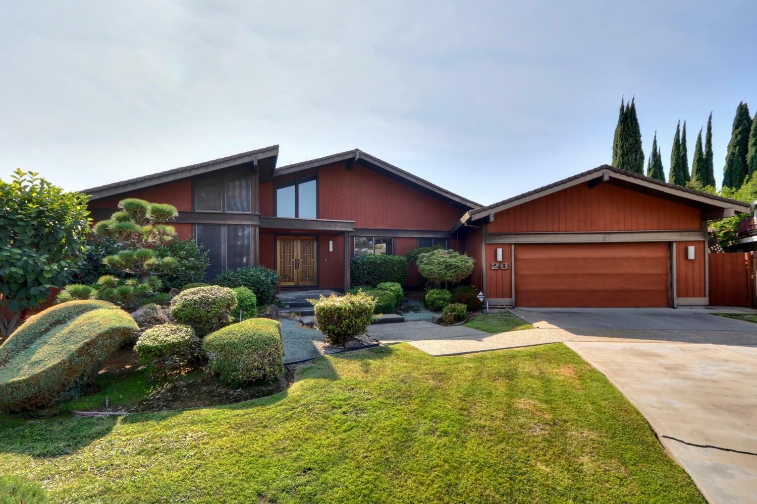 Property Photo: 26 Ararat Court CA 95831
