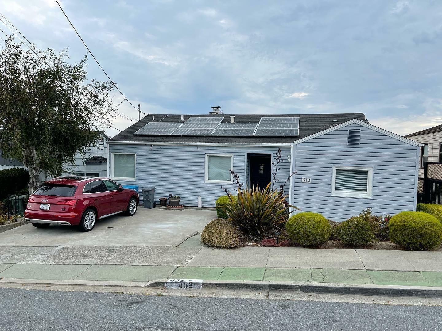 Property Photo: 452 Chestnut Avenue CA 94066