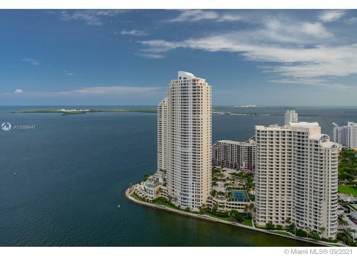 Property Photo:  335 S Biscayne Blvd 4009  FL 33131 