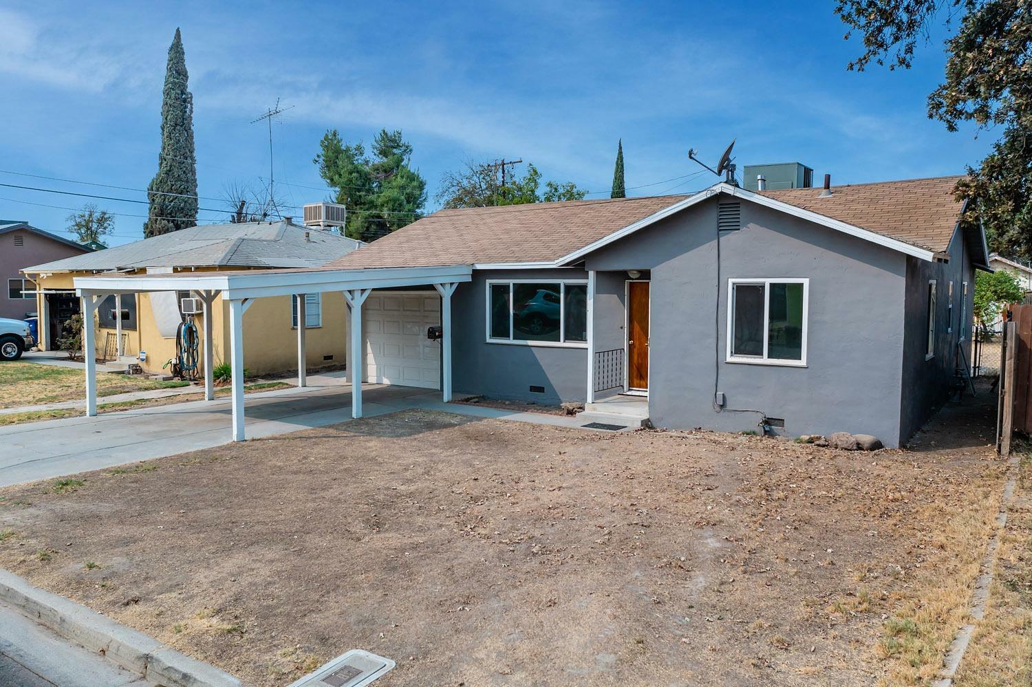 Property Photo:  512 Carson Street  CA 93230 