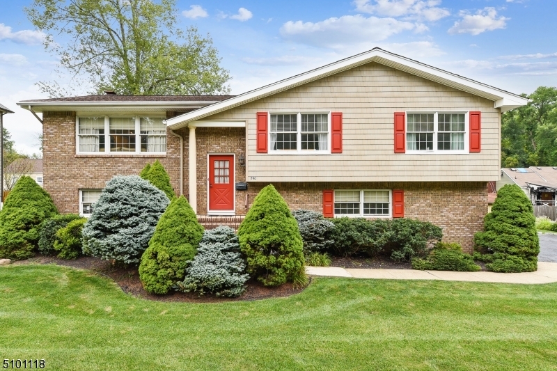Property Photo: 290 Hamilton Ave NJ 07922