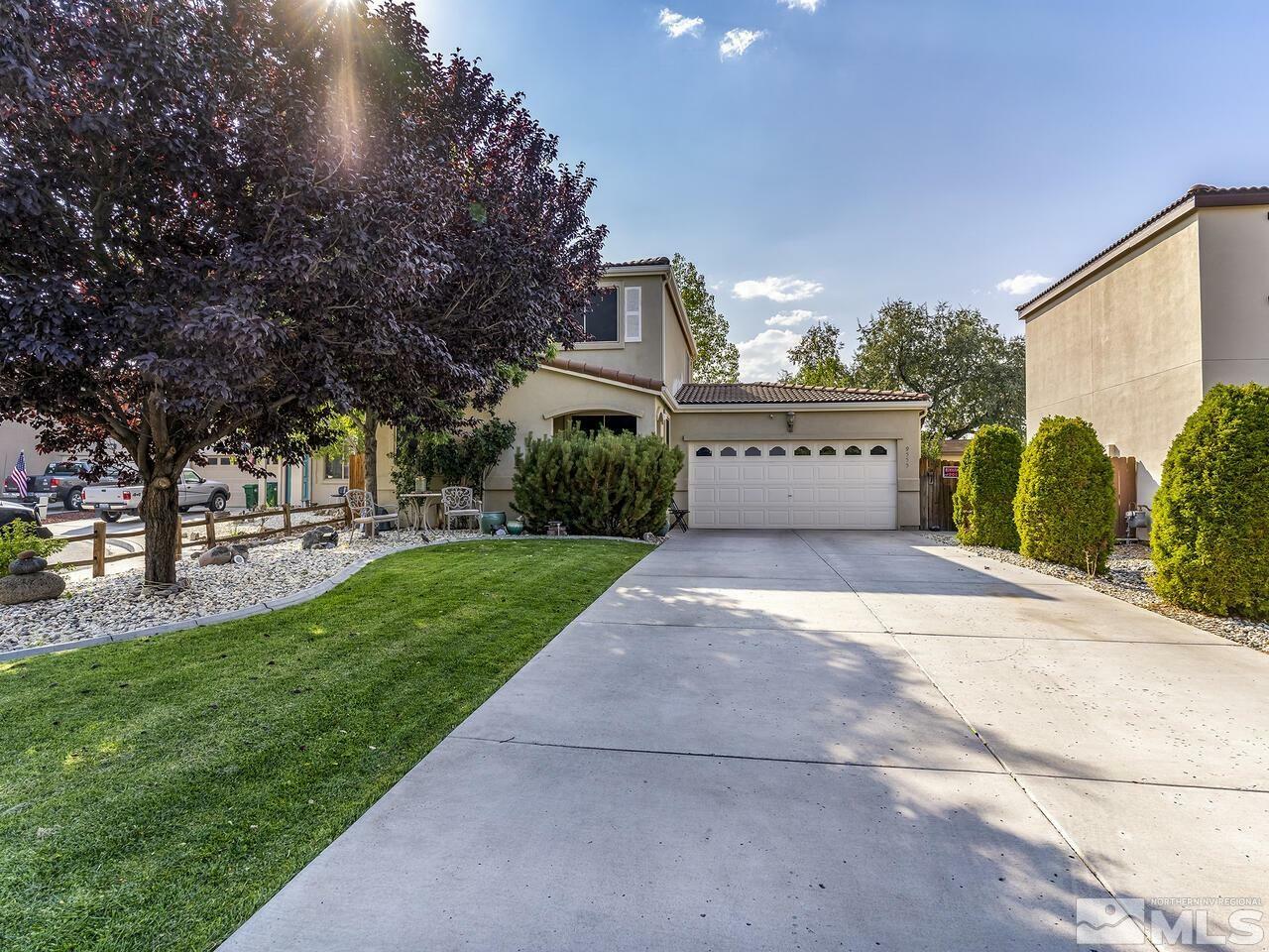 Property Photo: 9555 Meadowstar Drive NV 89506-4576