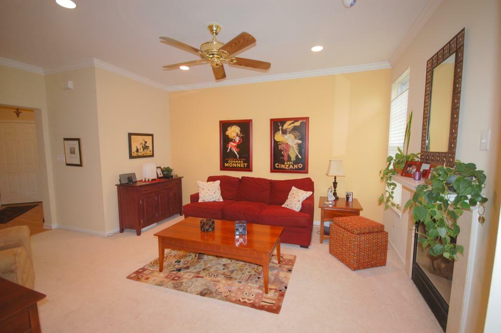 Property Photo:  33 Alexandra Way  NJ 08809 