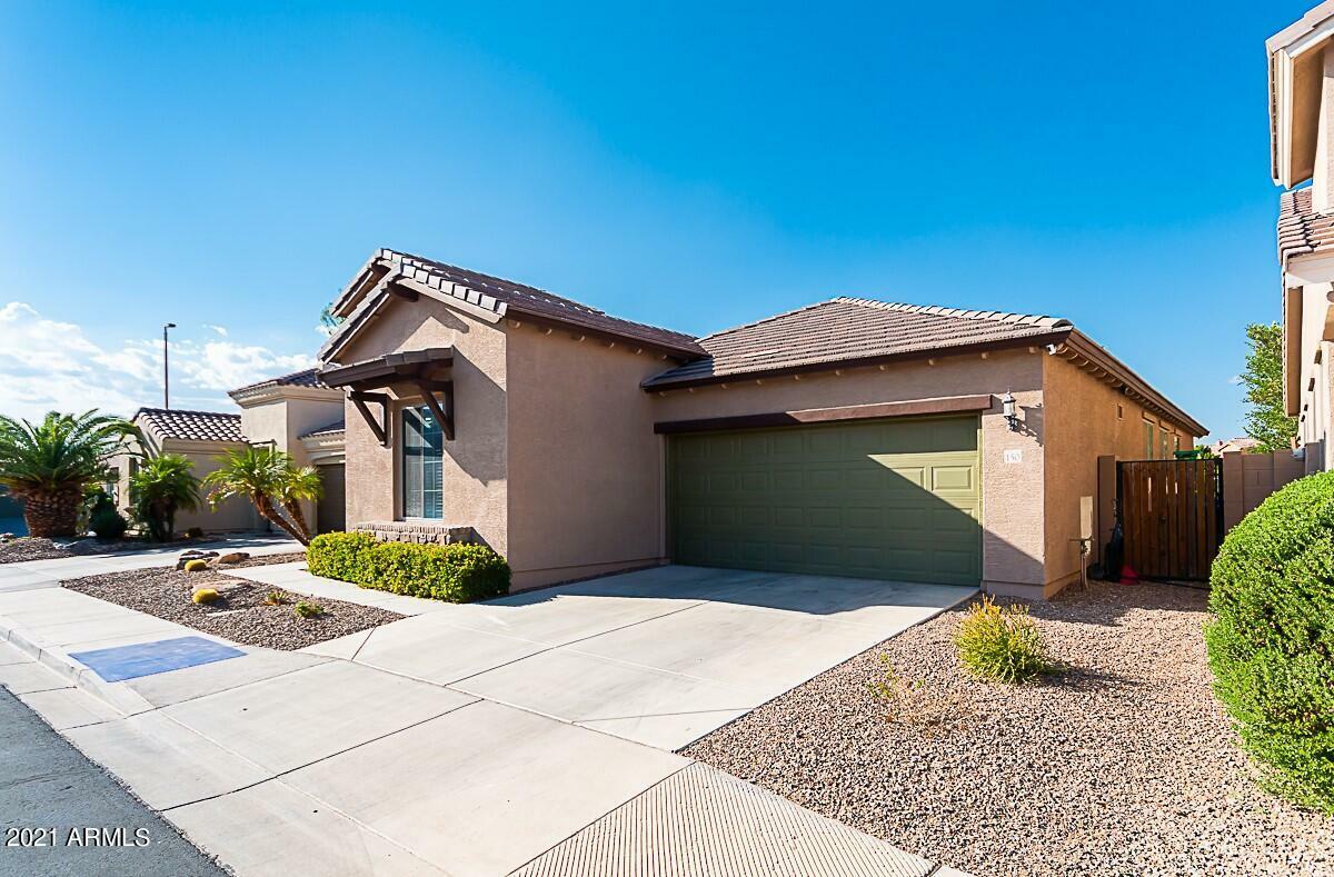 Property Photo:  150 W Hackberry Drive  AZ 85248 