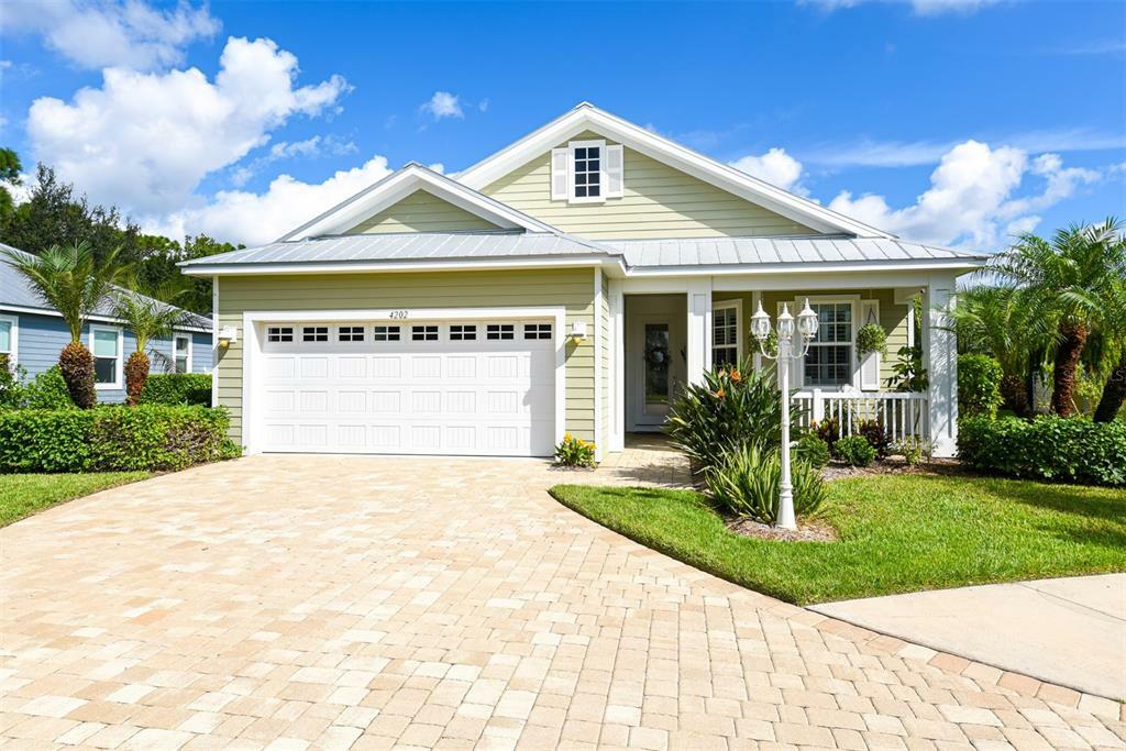 Property Photo:  4202 Callista Lane  FL 34243 