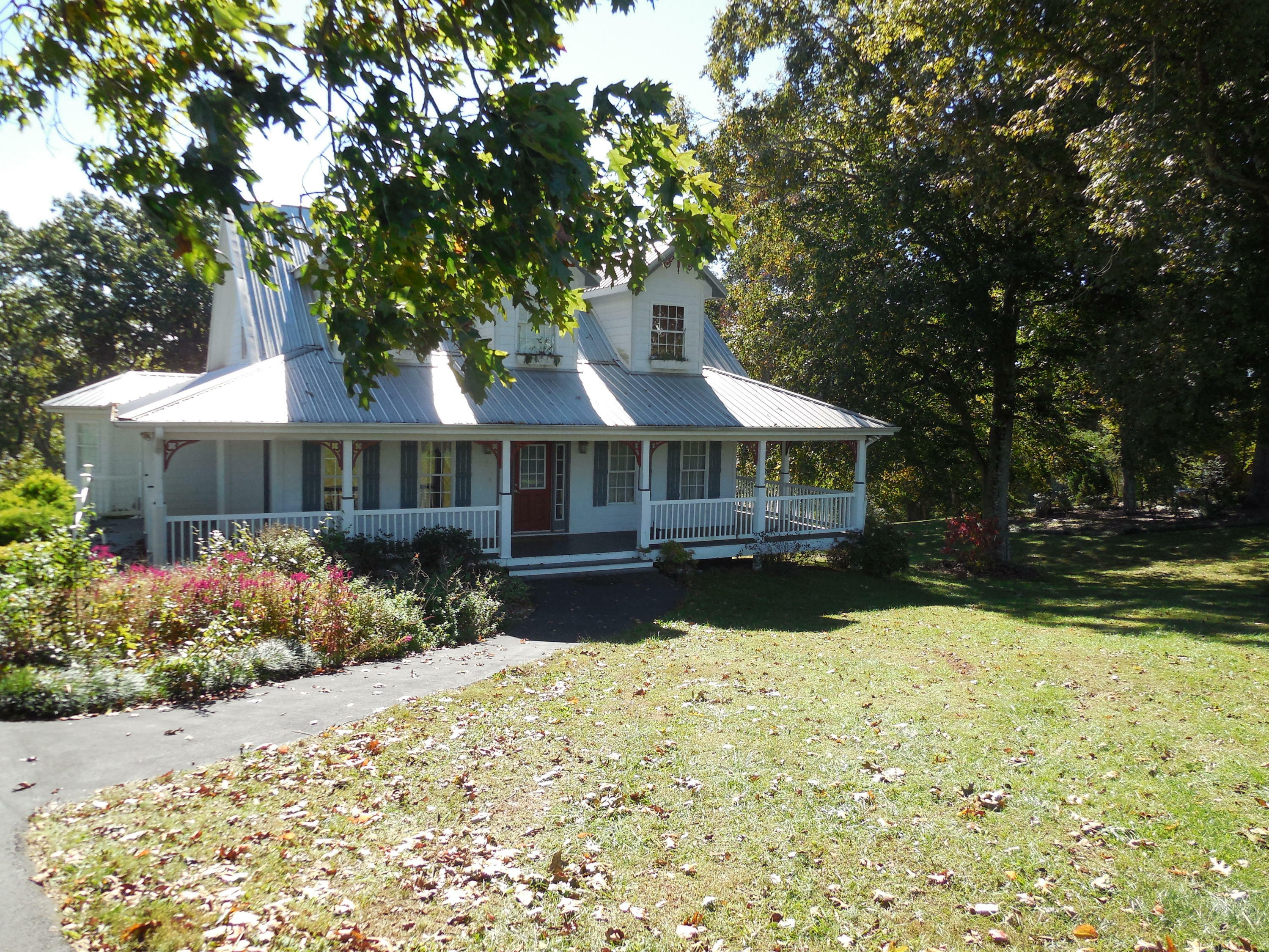 Property Photo:  531 Richland Rd  TN 37709 