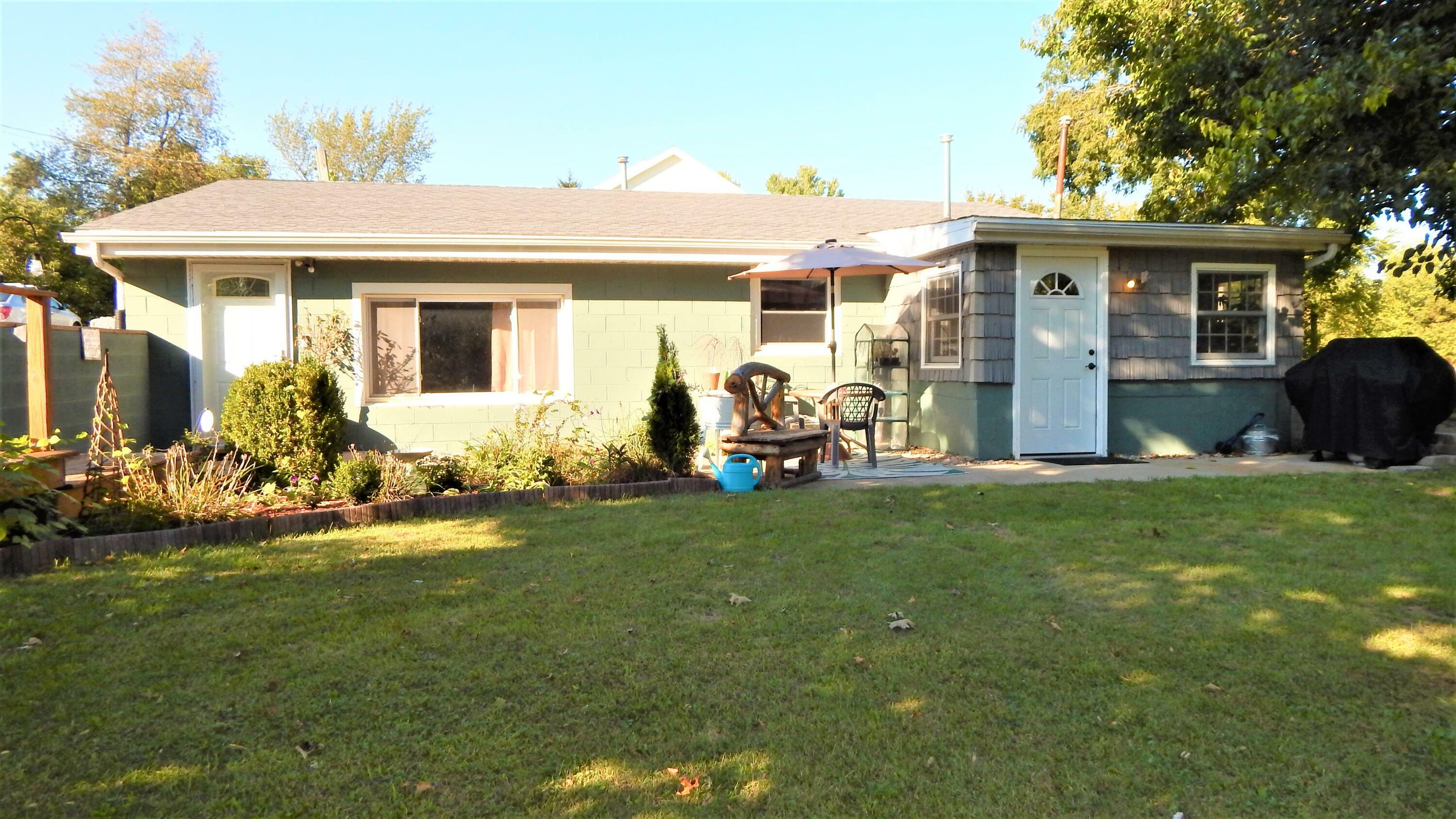 Property Photo:  6635 S Meridian Road  MI 48848 