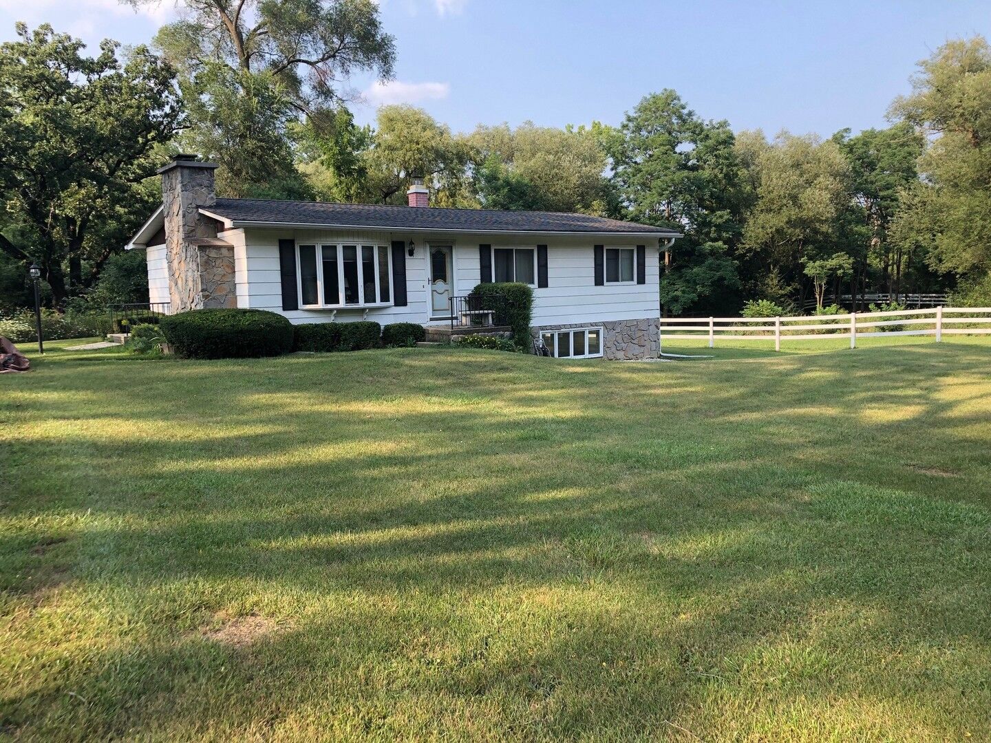 Property Photo:  16580 W Kelly Road  IL 60083 