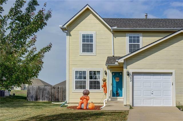Property Photo: 1302 S 5th Street E KS 66053
