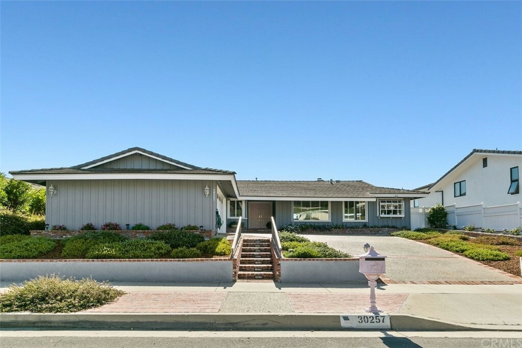 30257 Via Victoria  Rancho Palos Verdes CA 90275 photo