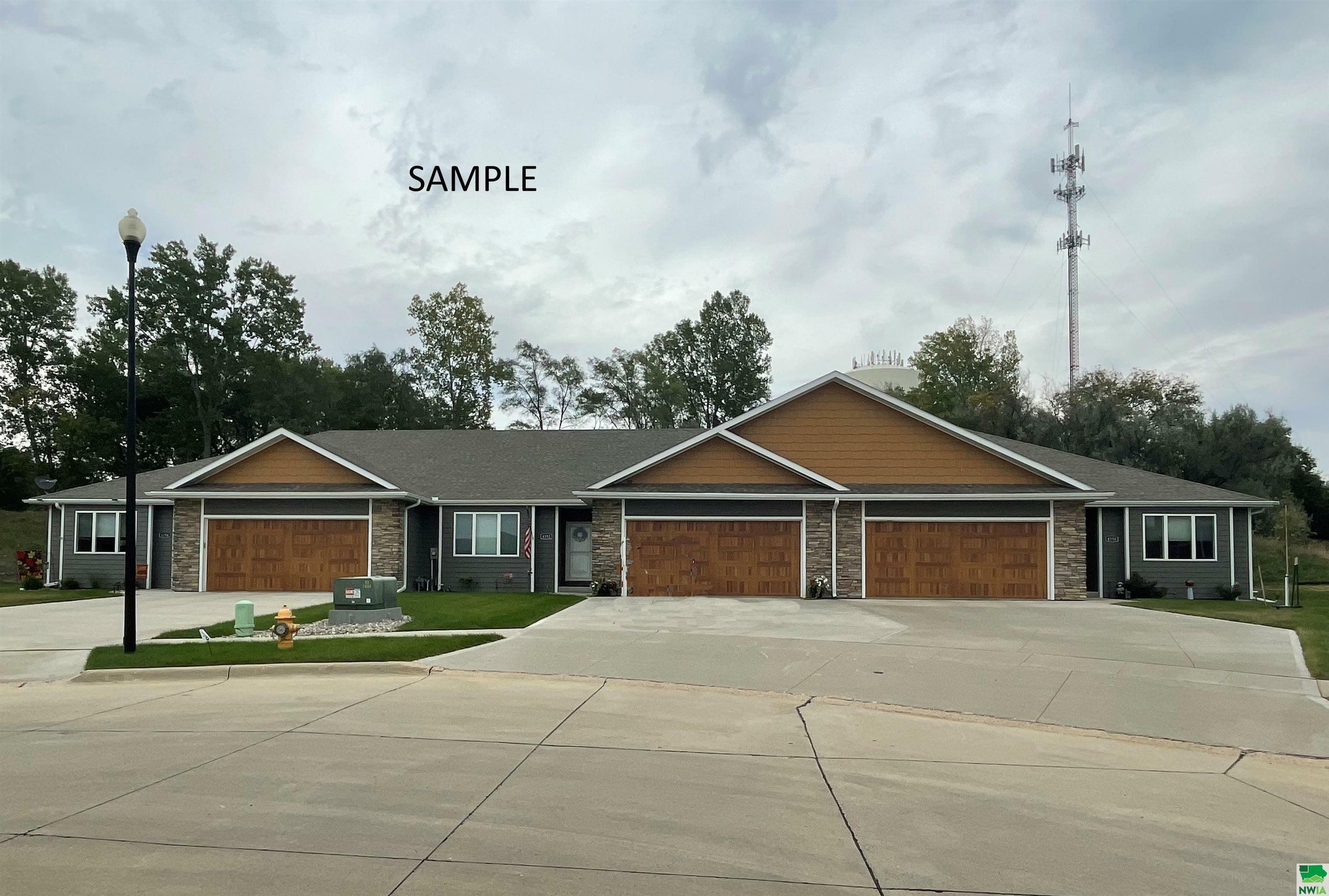 Property Photo:  4231 Fremar Drive  IA 51104 