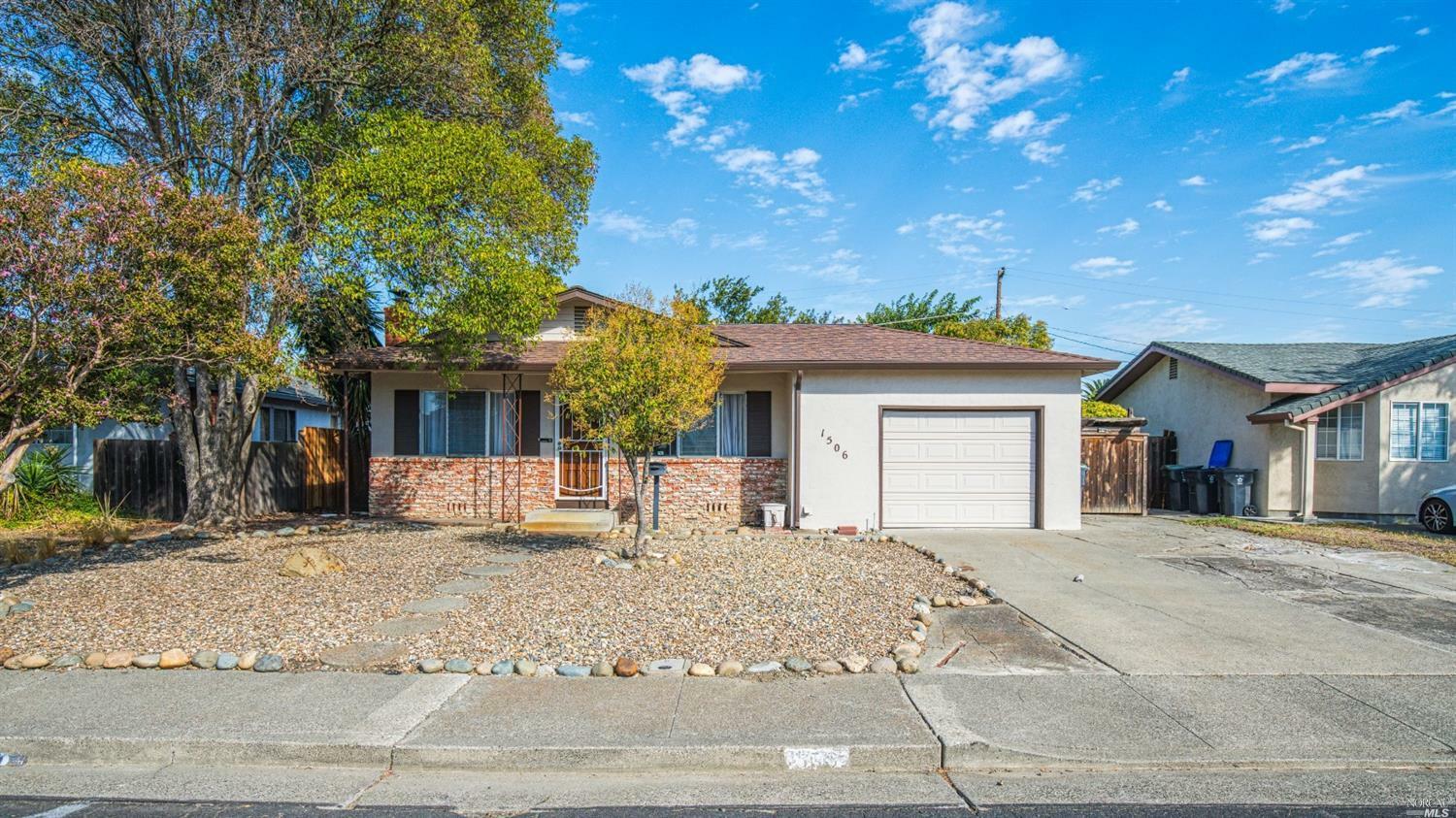 1506 James Street  Fairfield CA 94533 photo