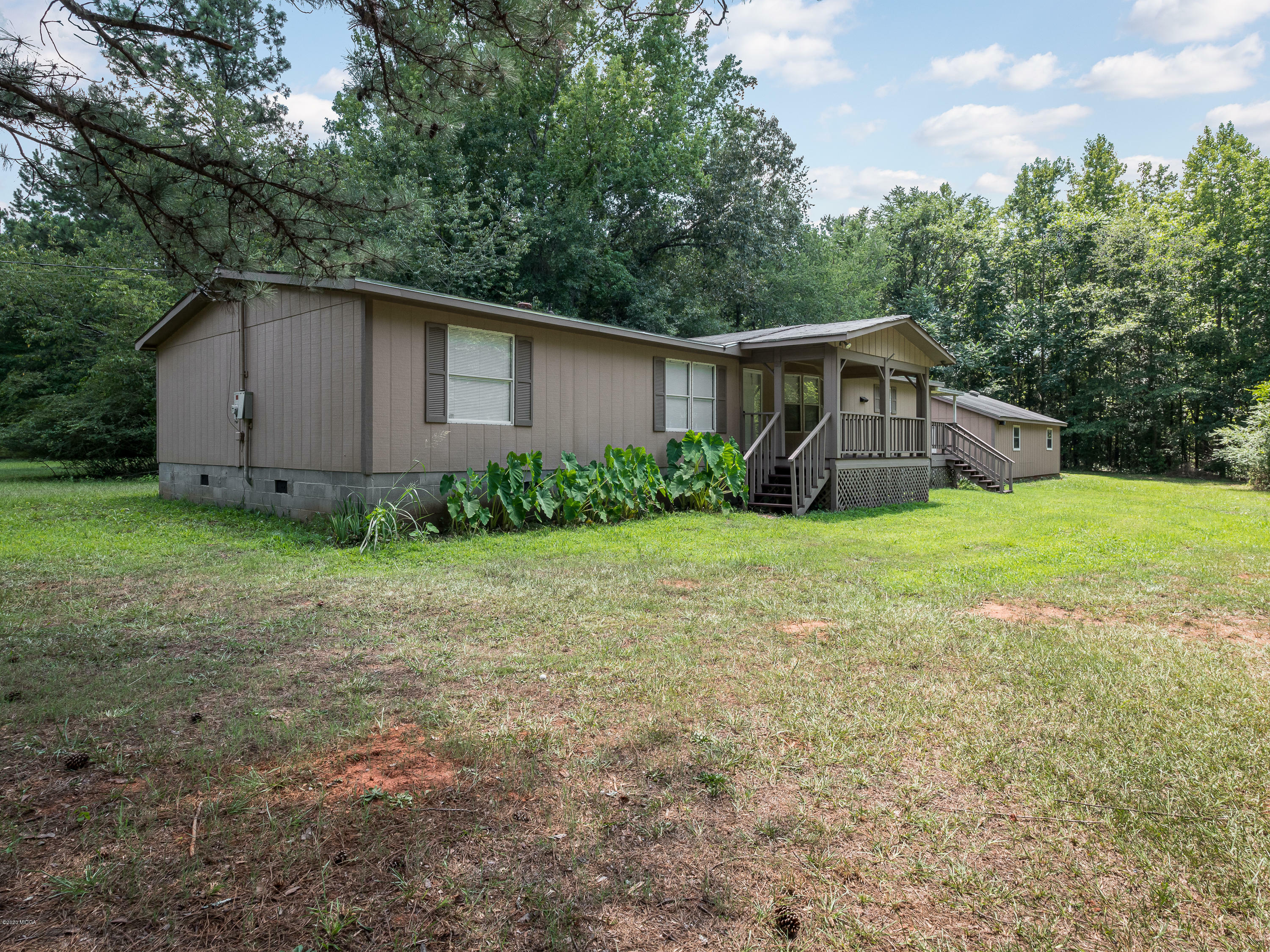 Property Photo:  234 Peoples Road  GA 30233 