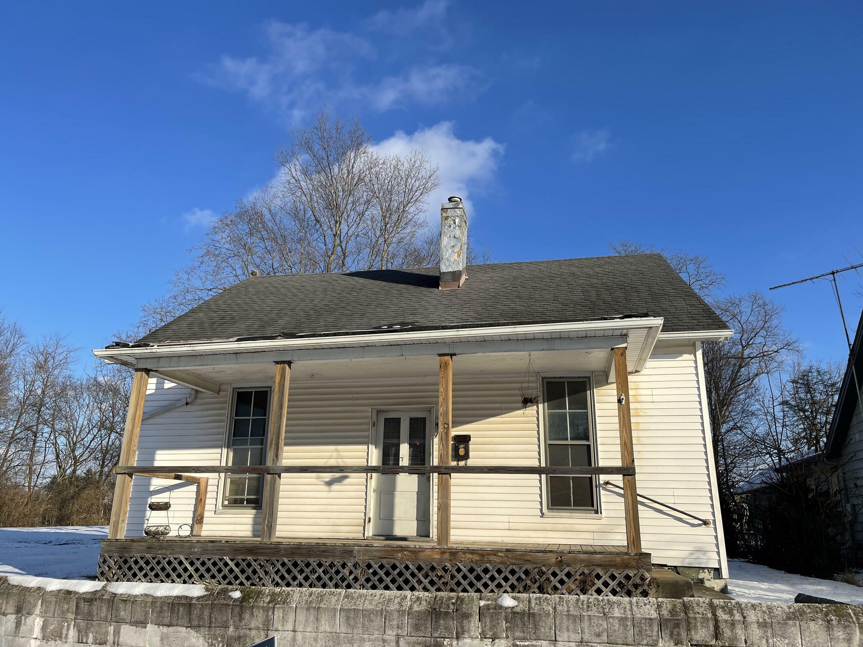 Property Photo:  410 N Scioto Street  OH 43113 